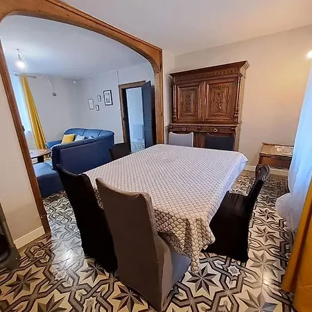 - Maison 7 Personnes